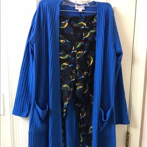 LuLaRoe Beautiful blue Sarah cardigan
